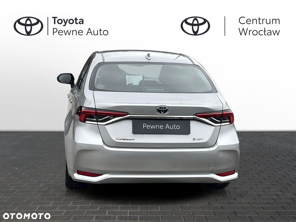 Toyota Corolla 1.8 Hybrid Comfort - 4