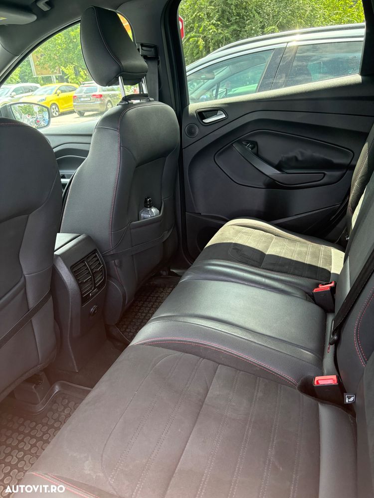 Ford Kuga - 5