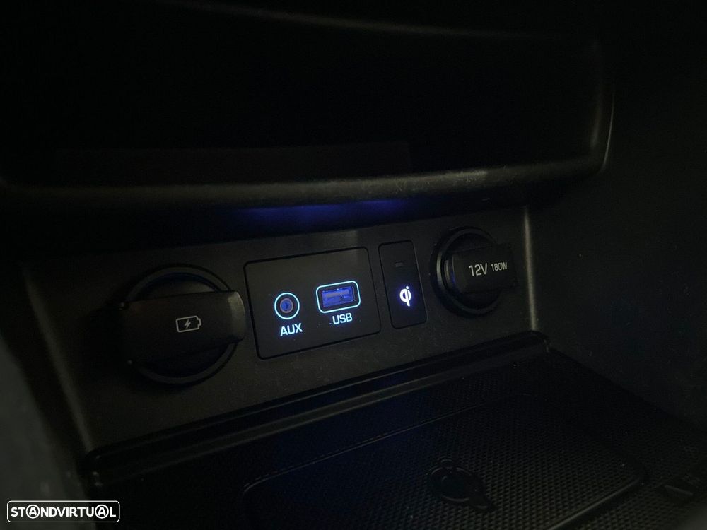 Hyundai Kauai 1.6 CRDi Premium 7DCT - 42