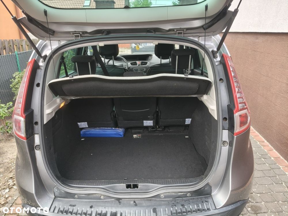 Renault Scenic - 5
