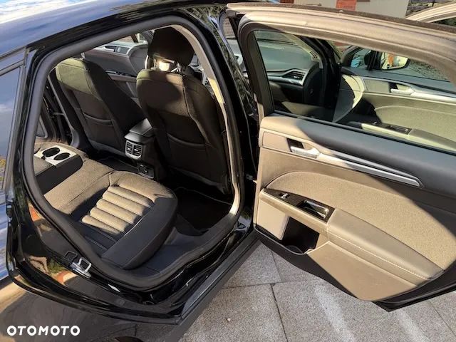 Ford Mondeo 2.0 TDCi Edition PowerShift - 14