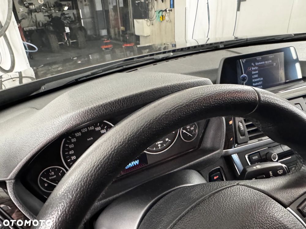 BMW Seria 3 - 18