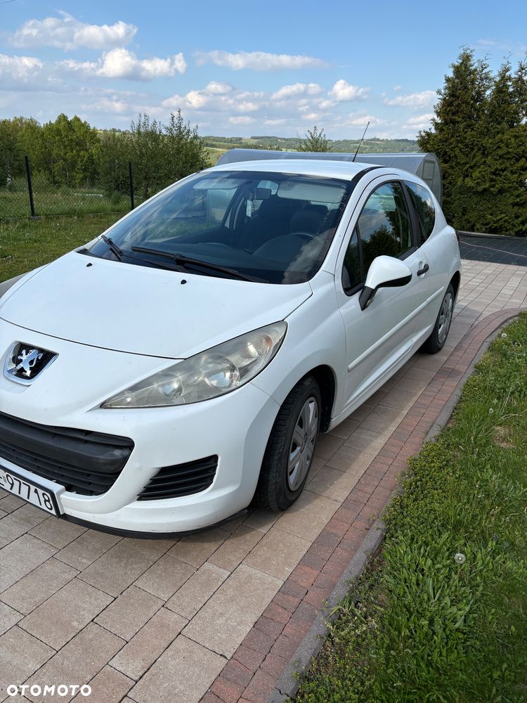Peugeot 207 70 HDi FAP Filou - 1