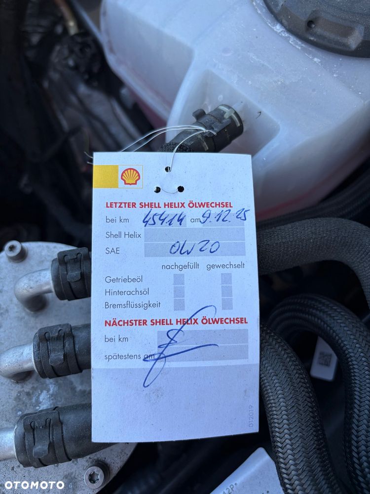 Volkswagen Passat 2.0 TDI SCR DSG Business - 34