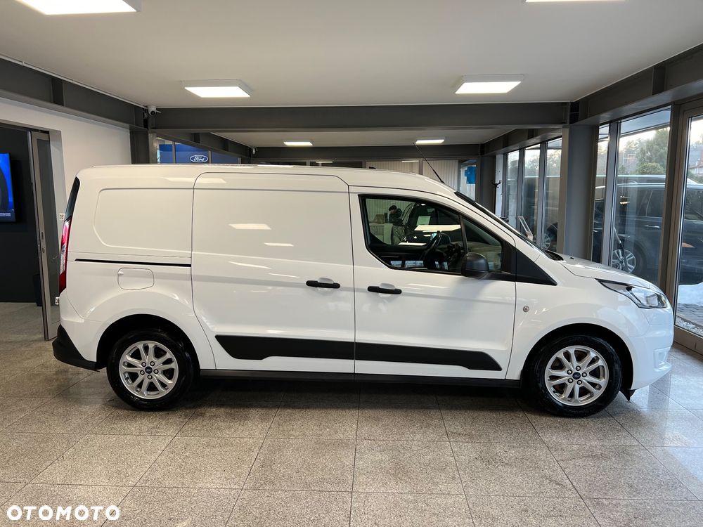 Ford Transit Connect - 17