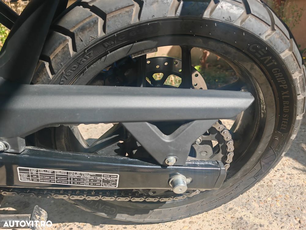 Royal Enfield Himalayan - 15