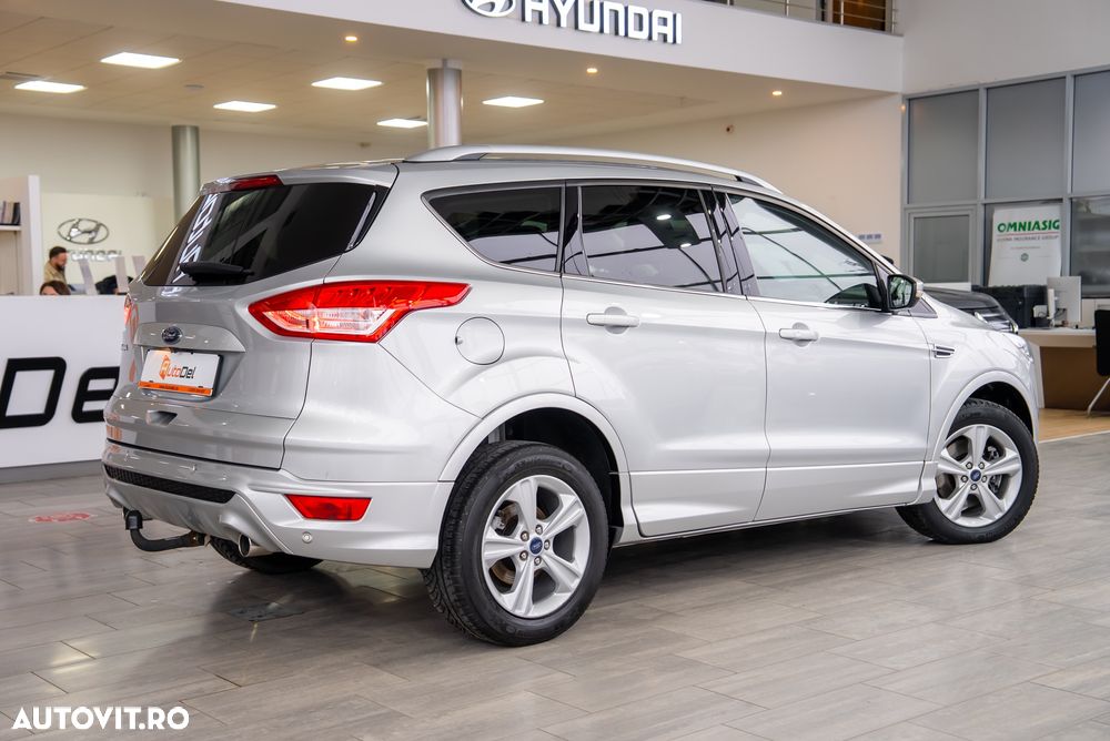 Ford Kuga 2.0 TDCi 4x4 Aut. Business Edition - 14