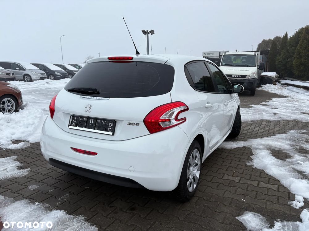 Peugeot 208 PureTech 82 Allure - 3