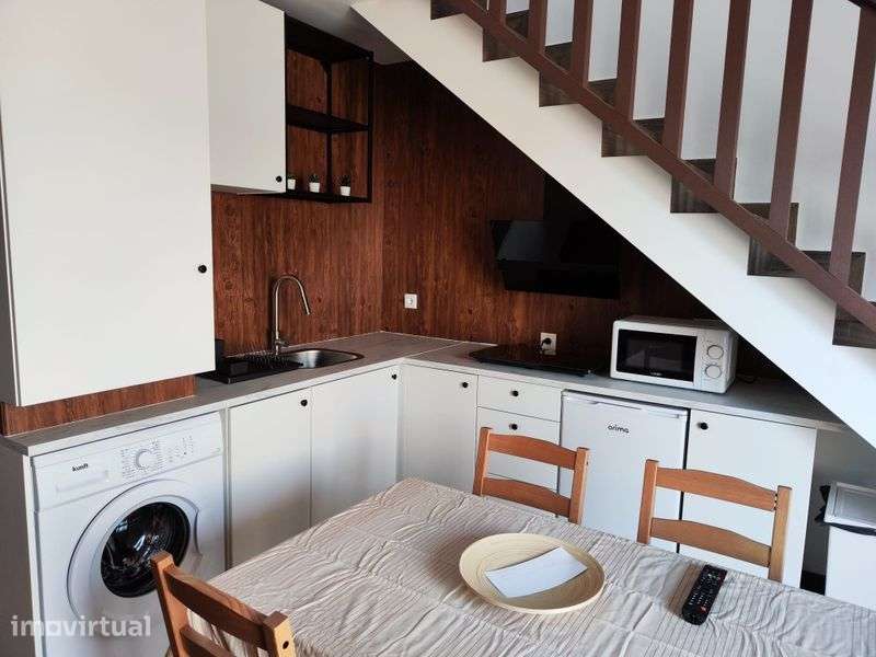 Casa para arrendar/alugar - Grande imagem: 2/9