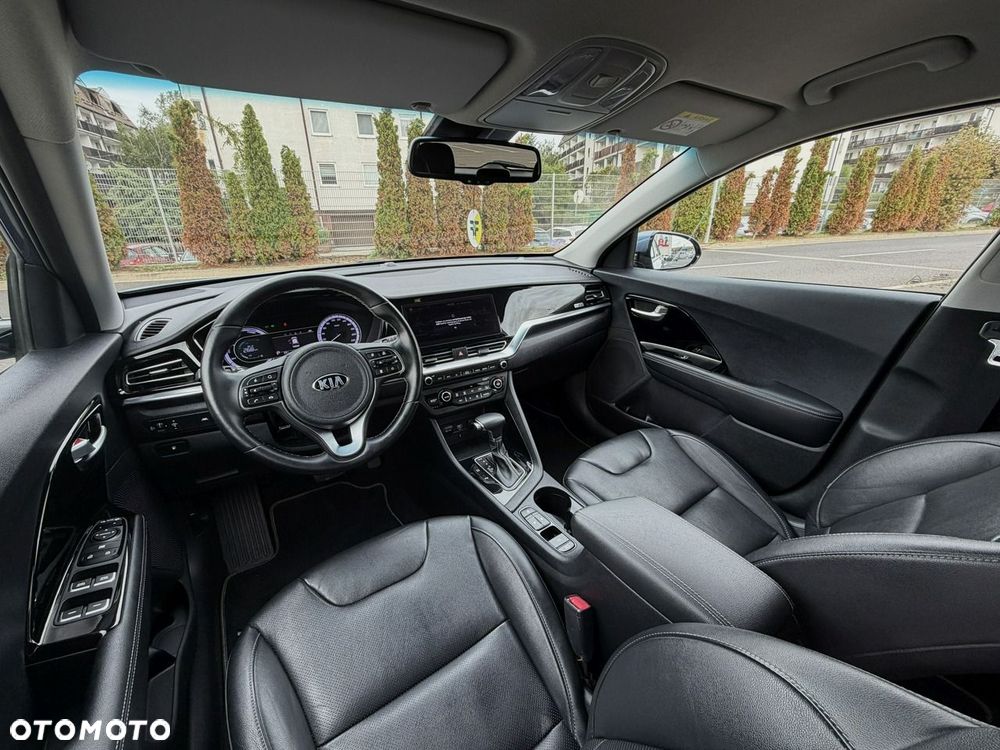 Kia Niro 1.6 GDI Hybrid L Business Line - 10