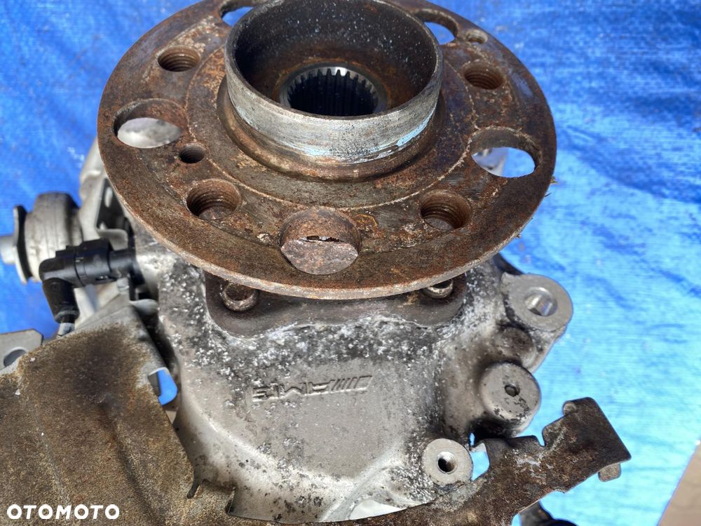 MERCEDES E W213 63AMG ZWROTNICA PRAWY TYŁ PRAWA KOMPLETNA ORYGINAŁ - 4