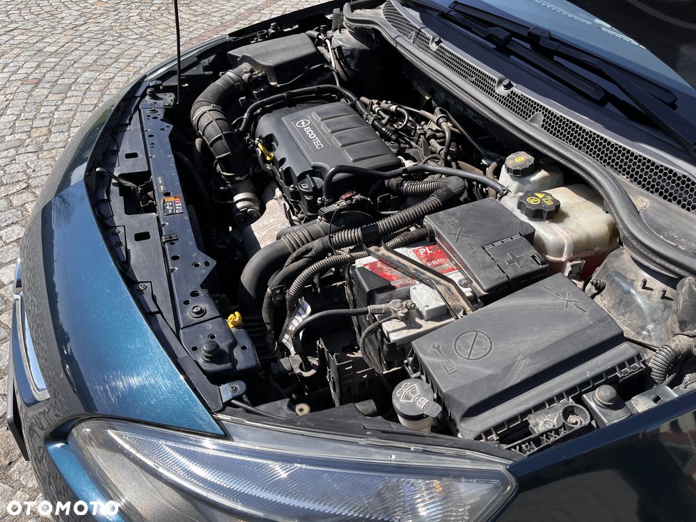 Opel Astra 1.4 T Enjoy - 15