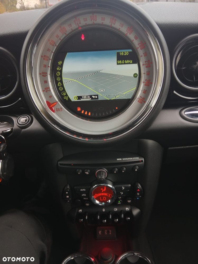 MINI ONE Brick Lane - 18