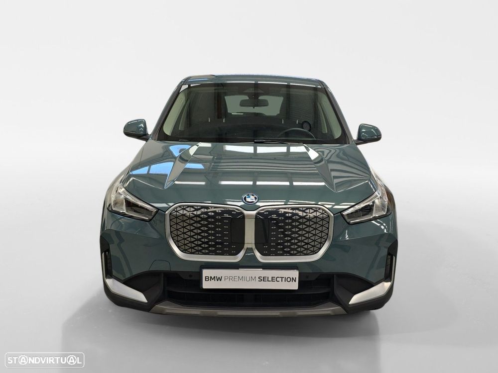 BMW iX1 eDrive20 - 6