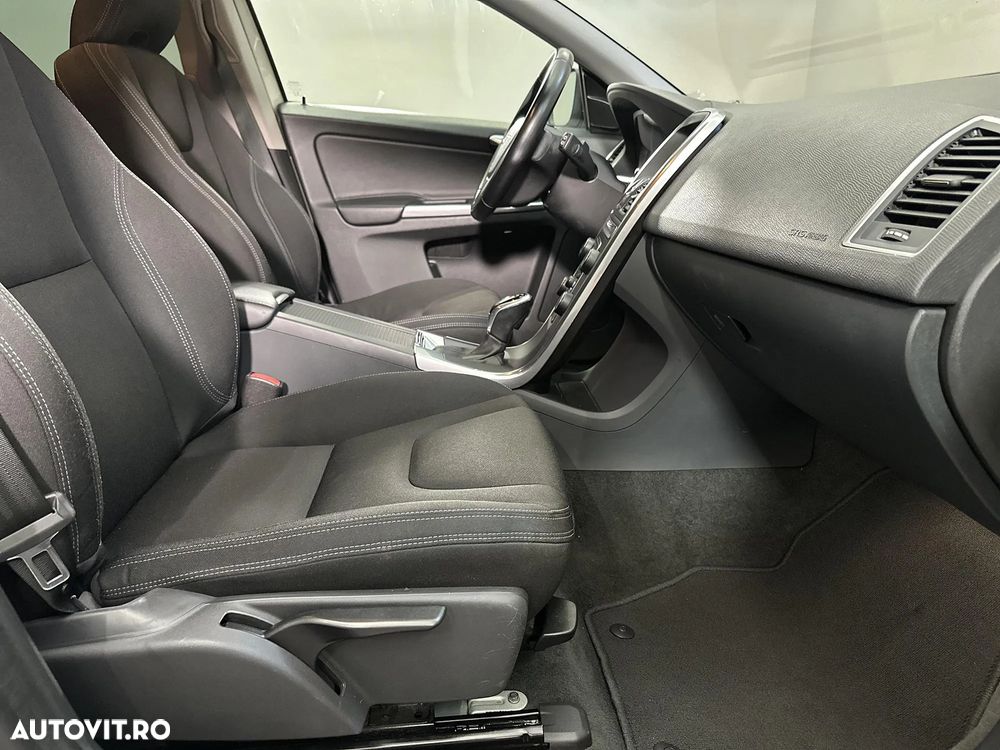 Volvo XC 60 - 11