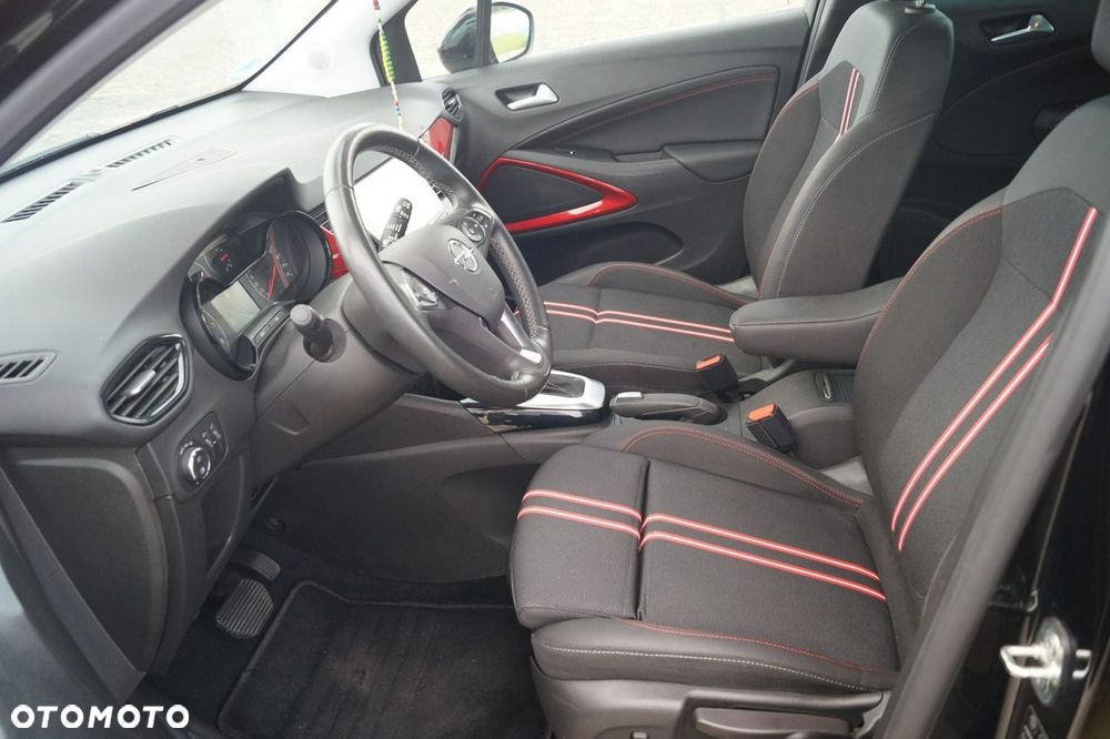 Opel Crossland - 13