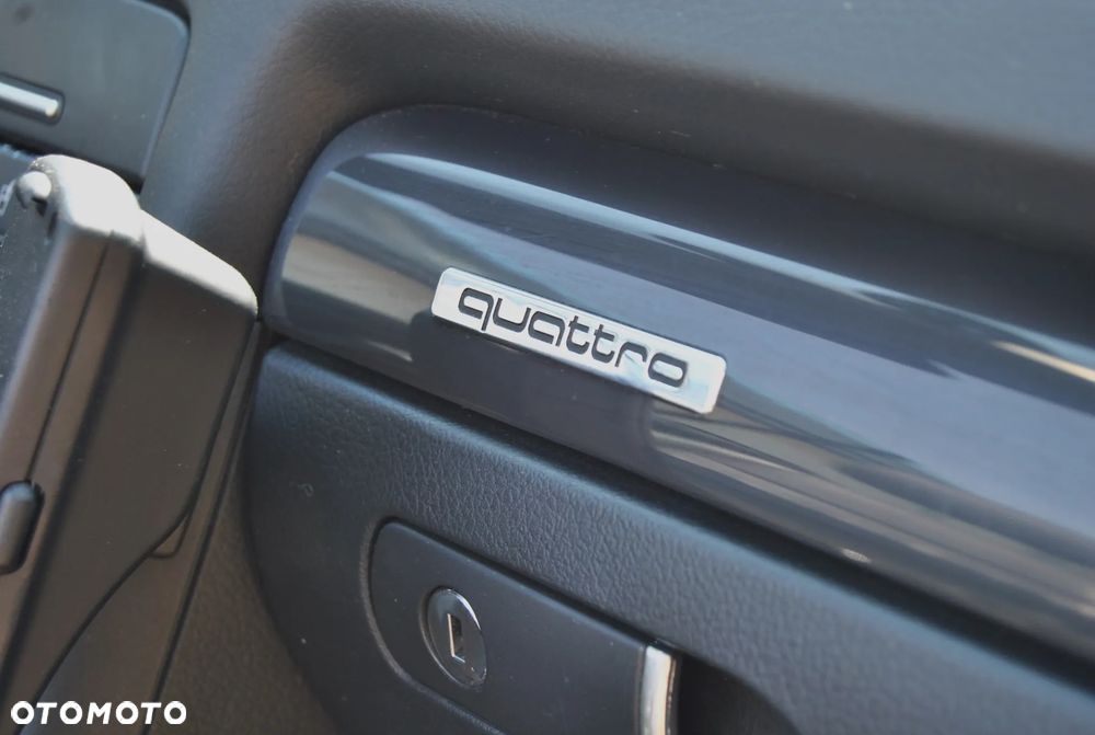 Audi A4 Cabrio 1.8 T quattro - 13
