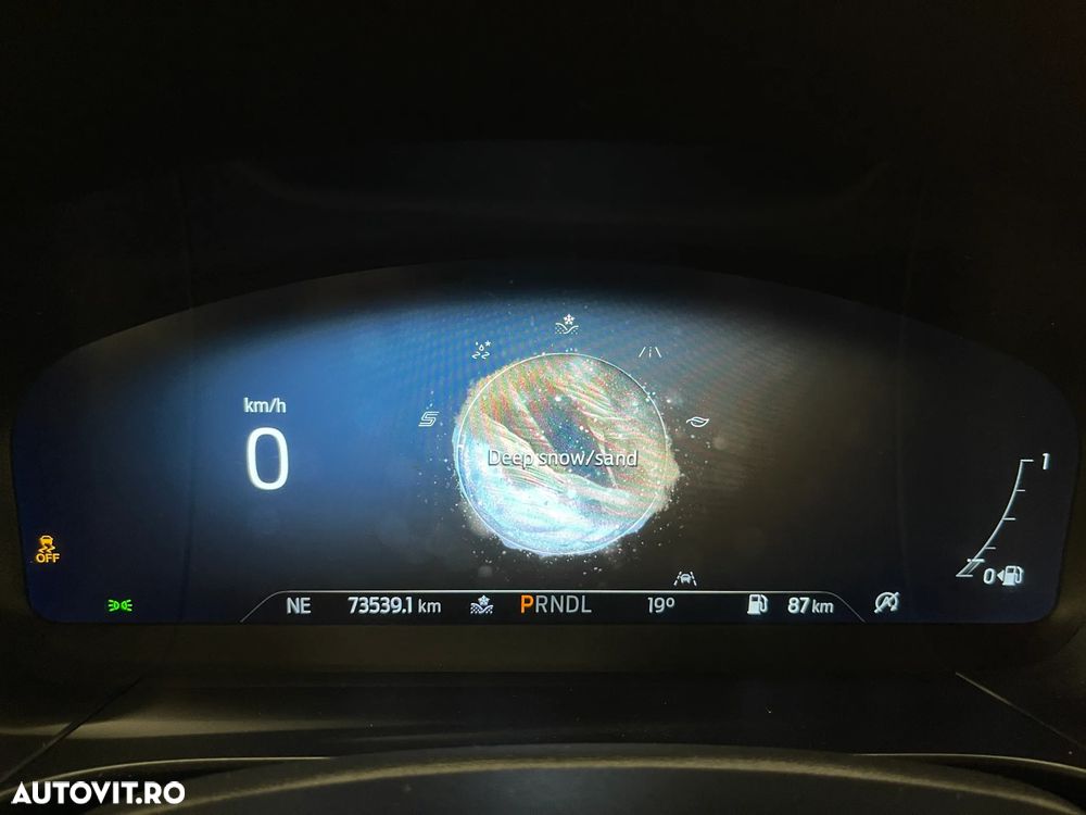 Ford Kuga 2.0 EcoBlue A8 AWD Titanium - 31