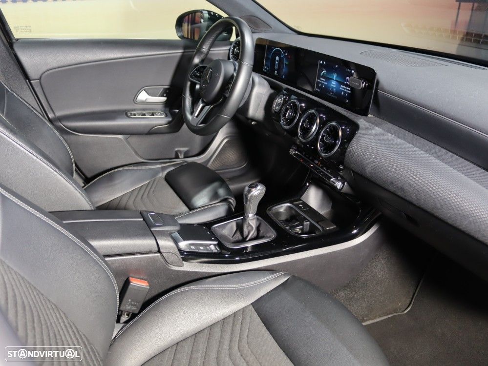 Mercedes-Benz A 180 d Progressive - 16