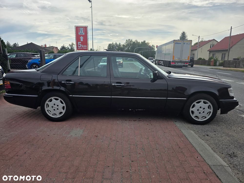 Mercedes-Benz W124 (1984-1993) - 7