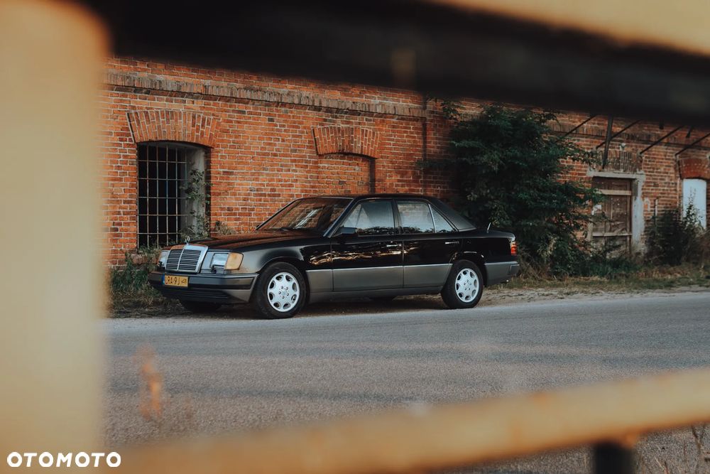 Mercedes-Benz W124 (1984-1993) - 6