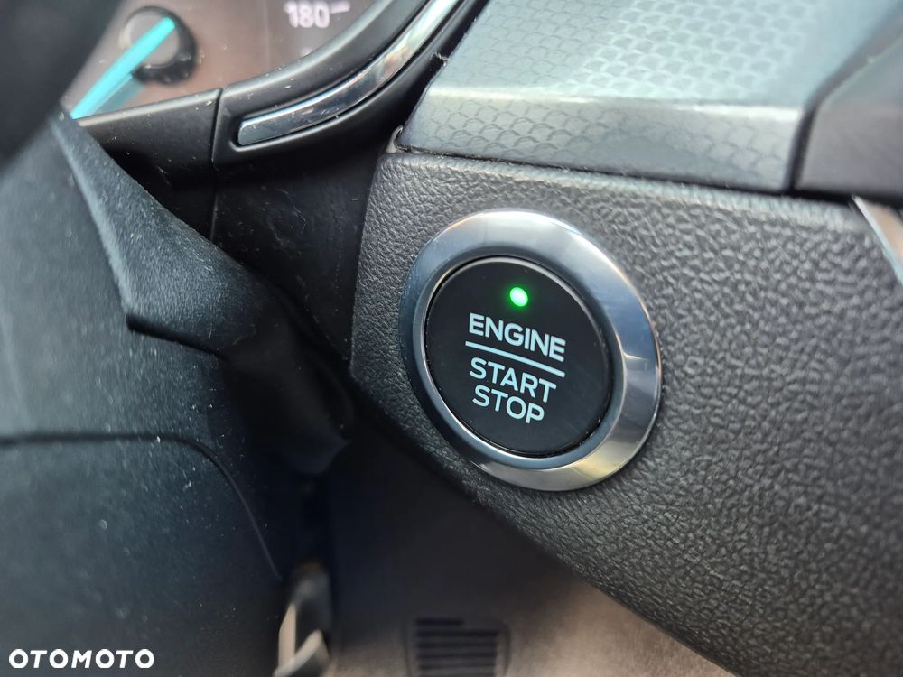 Ford Focus SW 1.0 EcoBoost Hybrid ACTIVE - 34
