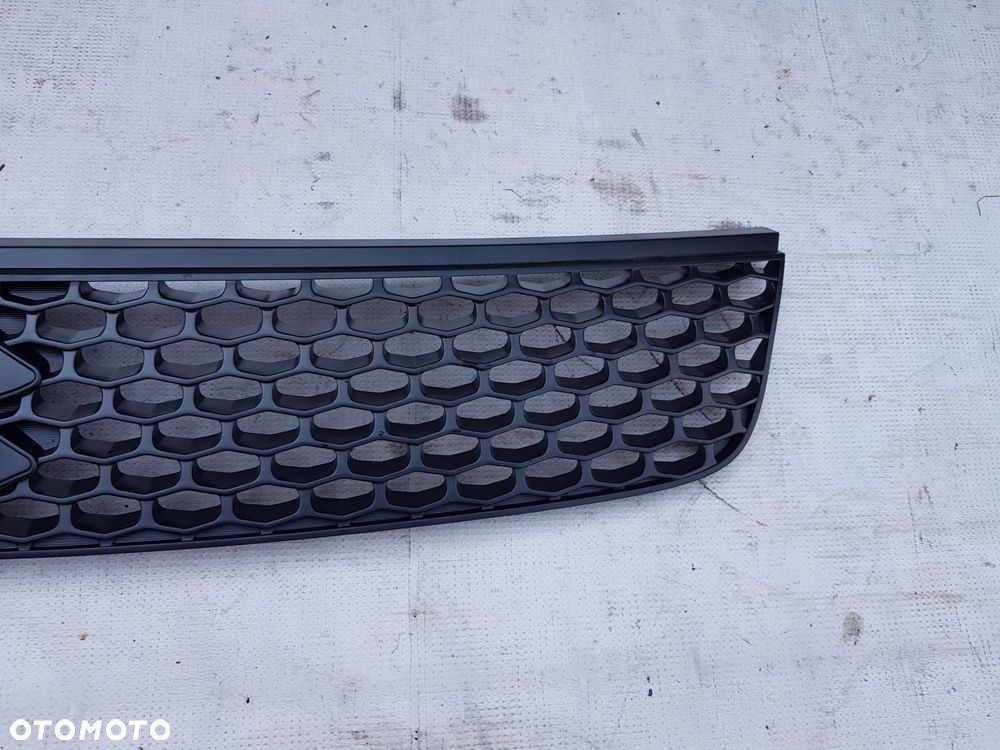 grill atrapa zderzaka 71741-73k0 suzuki swift iii mk6 2005–2010 - 4
