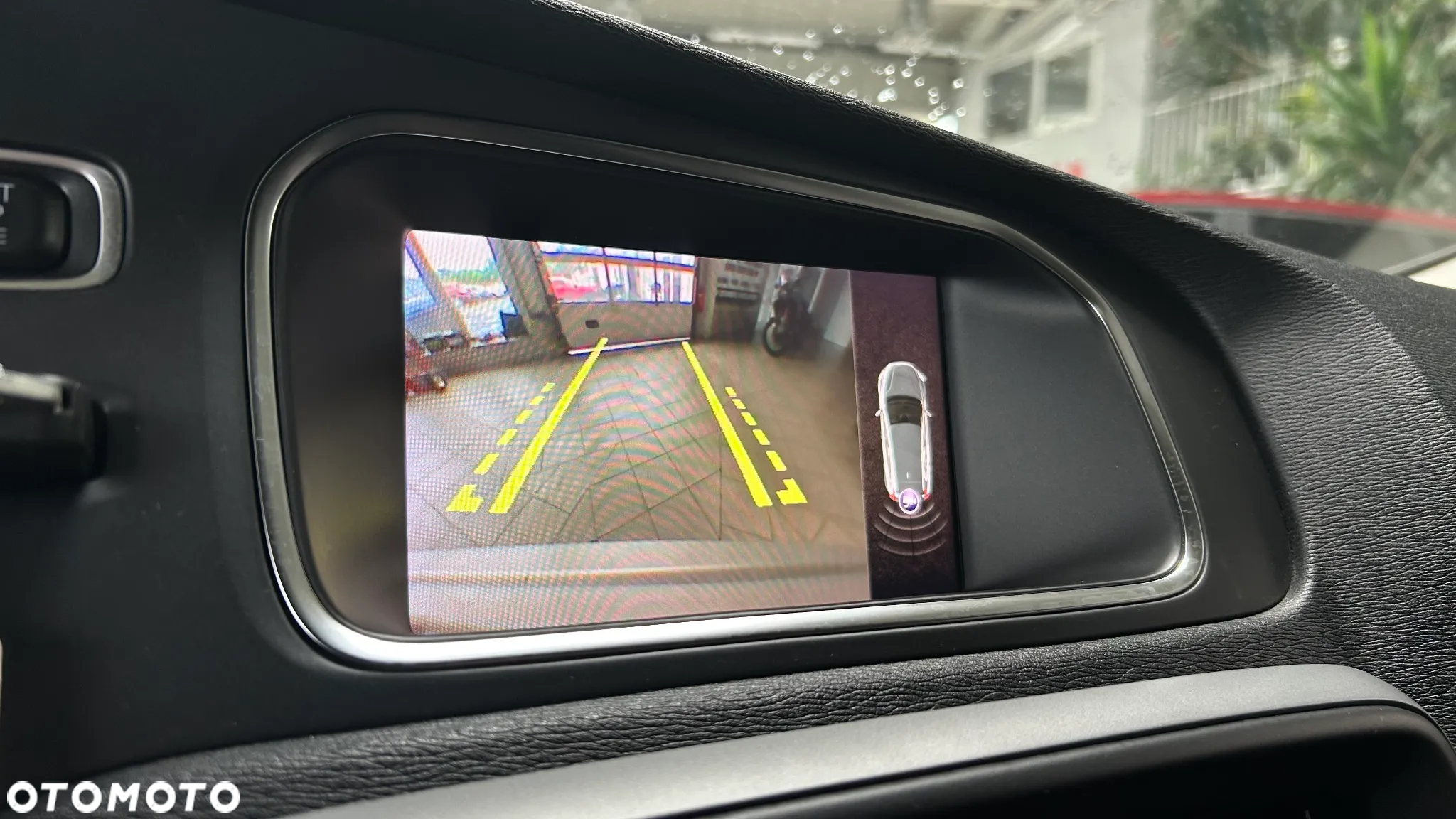 Volvo V40 D2 Drive-E Momentum - 20