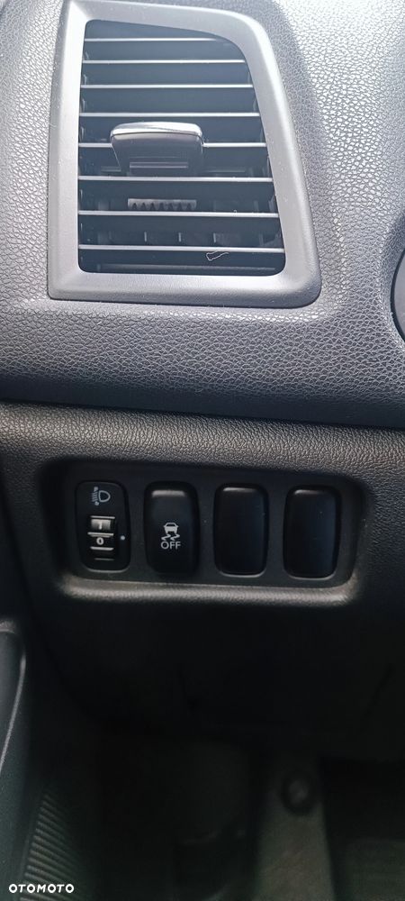 Mitsubishi ASX 1.6 Inform - 12