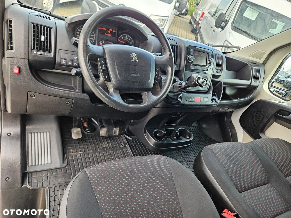 Peugeot boxer L3H2 *59999zł NETTO* brygadówka 6 osób 2.0 HDi/165KM - 22