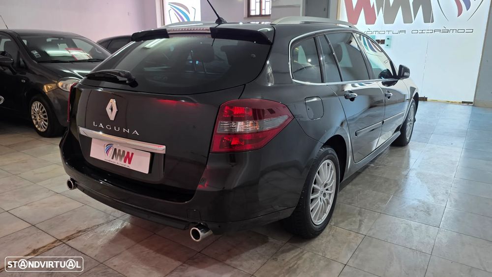 Renault Laguna Break 2.0 dCi Dynamique S - 8