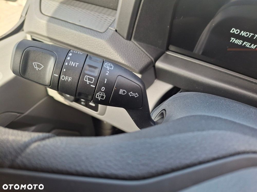 Volkswagen Transporter - 24