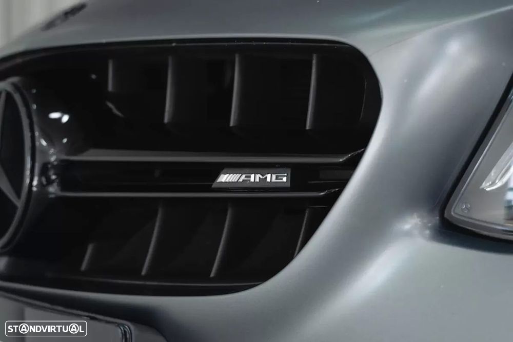 Mercedes-Benz E 63 AMG S 4-Matic+ - 3