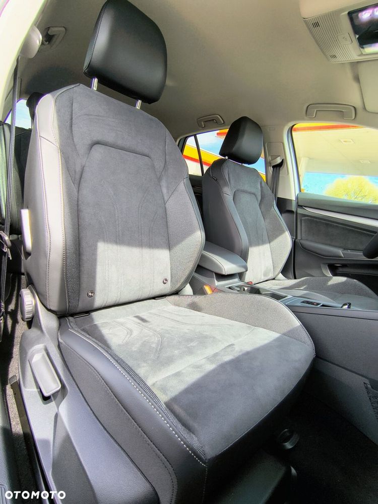 Volkswagen Golf 1.5 eTSI mHEV Life Plus DSG - 10