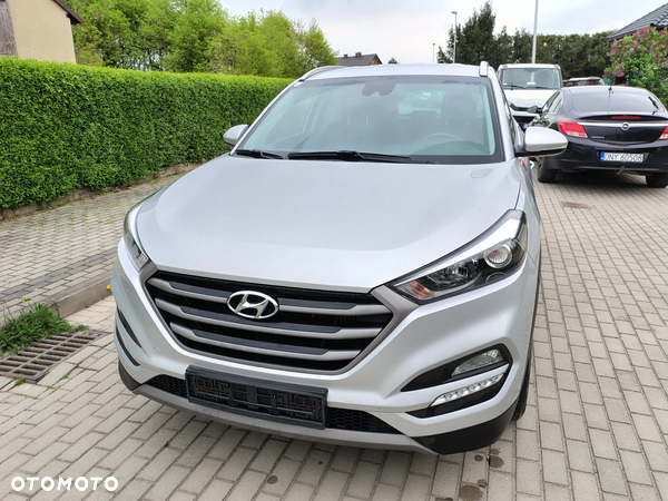 Hyundai Tucson blue 1.7 CRDi 2WD Advantage