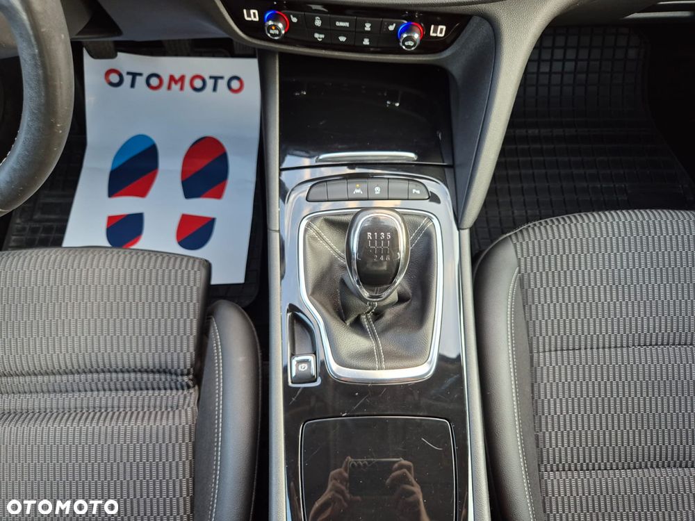 Opel Insignia 1.5 T Innovation S&S - 28