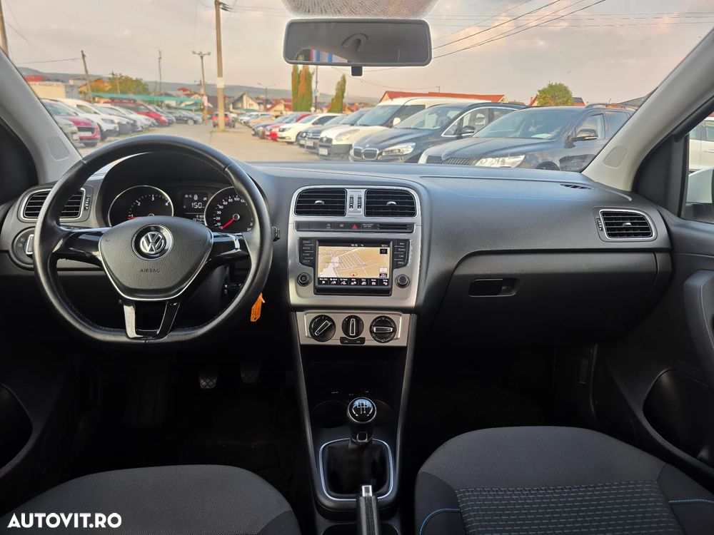 Volkswagen Polo 1.4 TDI (Blue Motion Technology) Highline - 6