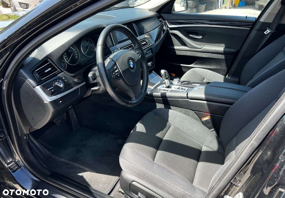 BMW Seria 5 - 10