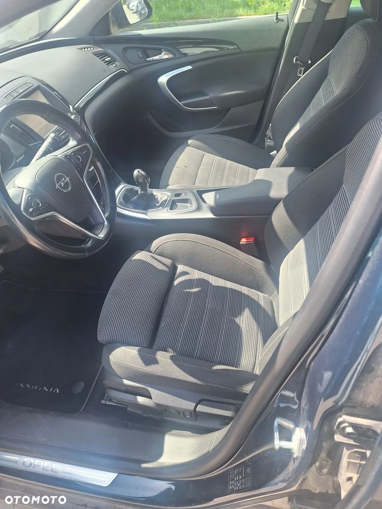 Opel Insignia 1.4 T Cosmo S&S - 10