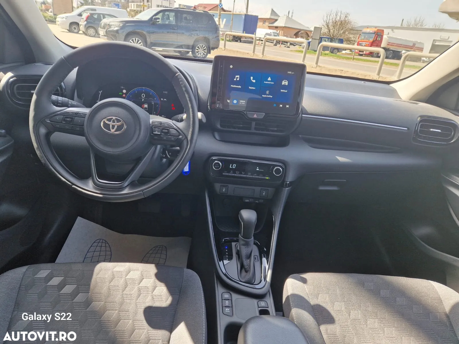 Toyota Yaris 1.5 116 CP HEV Business - 11