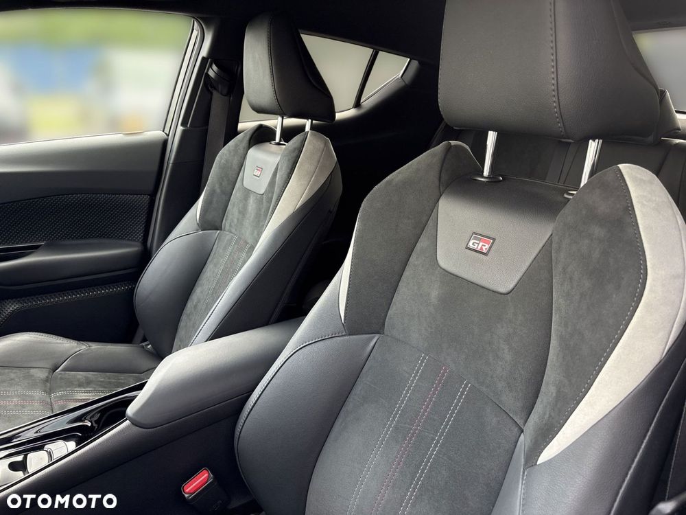 Toyota C-HR 2.0 Hybrid GR Sport - 11