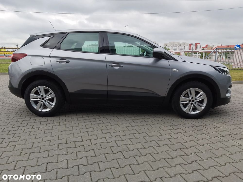 Opel Grandland X 1.2 T Enjoy S&S - 4