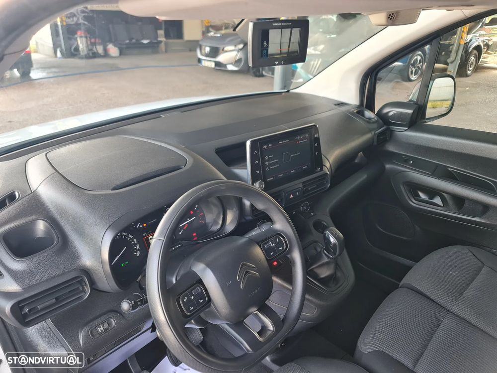 Citroën Berlingo Asphalt 1.6 HDi 100cv Câmara CarPlay IVA Dedutível - 16