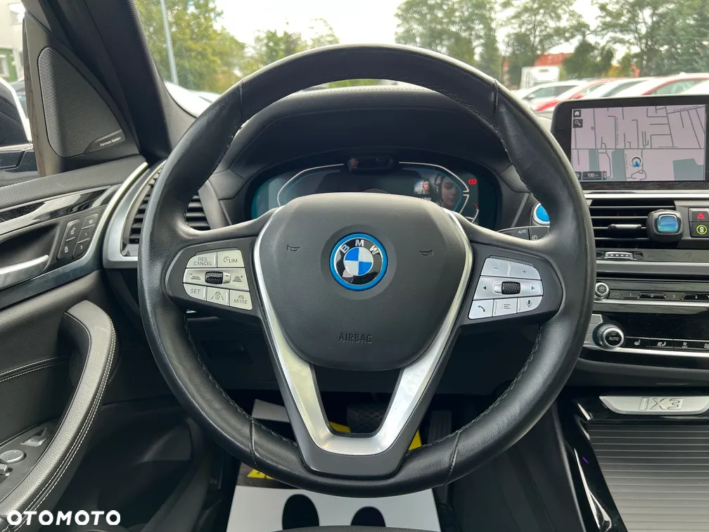 BMW iX3 Standard - 14