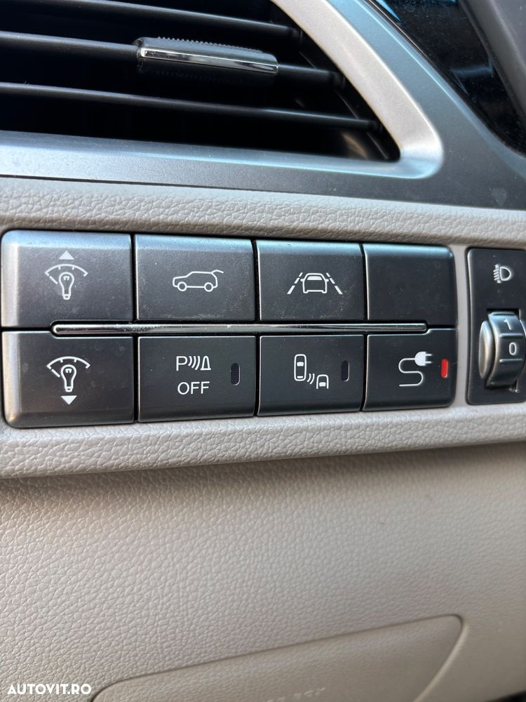 SsangYong Korando 1.5 GDI Turbo AT Premium - 4