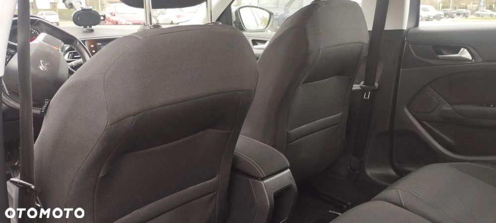 Peugeot 308 1.6 BlueHDi Active S&S - 9