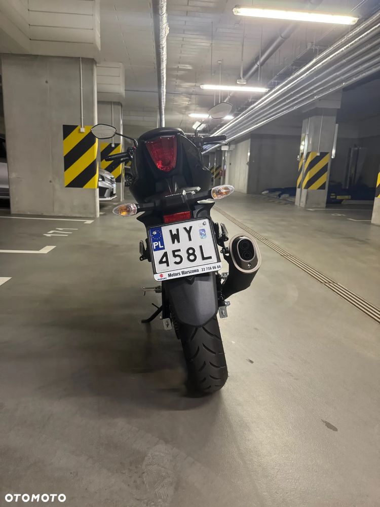 Suzuki GSX - 8