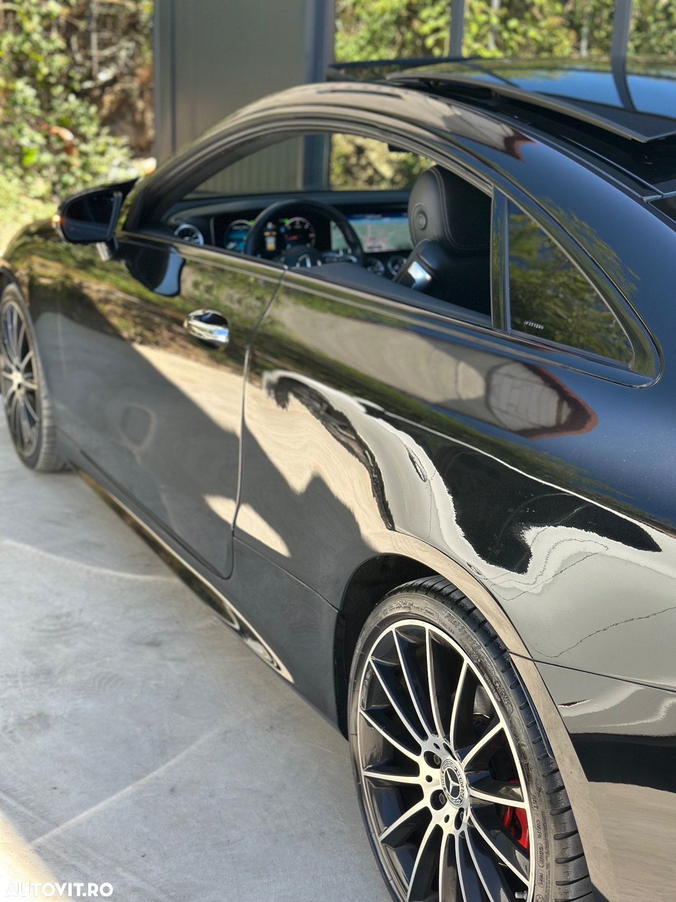 Mercedes-Benz E 220 d Coupe Aut. - 18