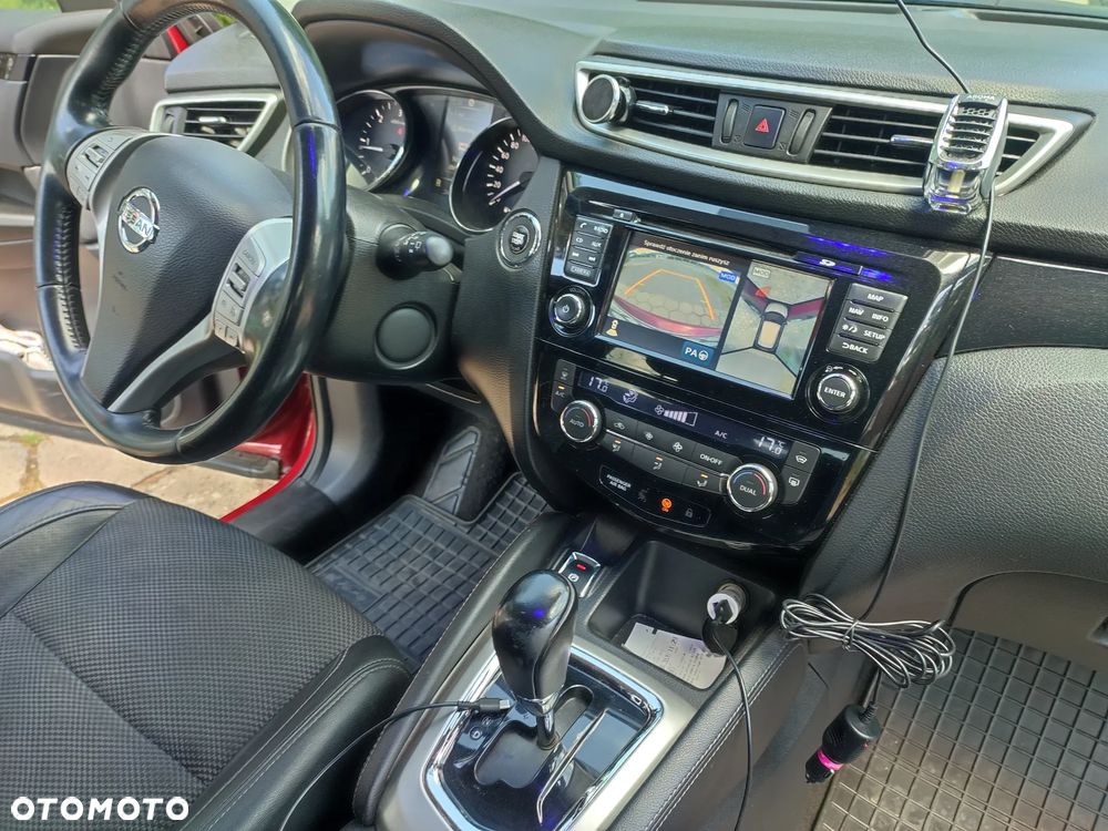 Nissan Qashqai 1.6 DCi N-Connecta Xtronic EU6 - 11