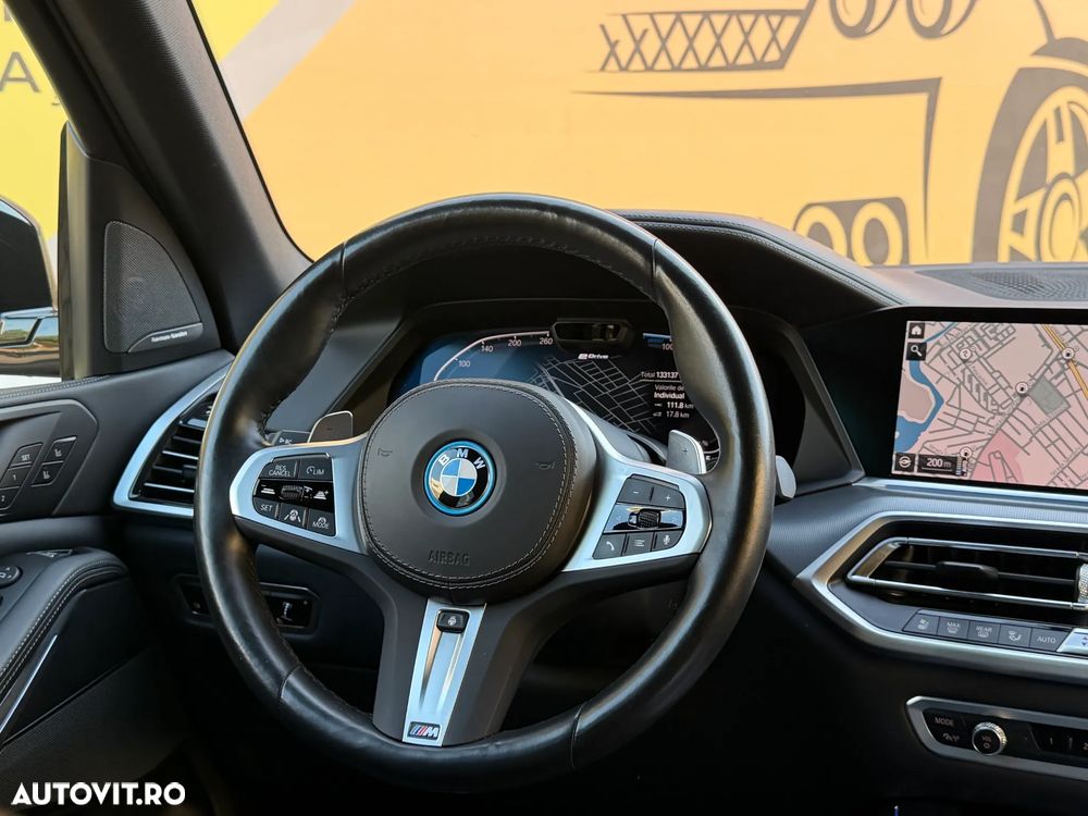 BMW X5 xDrive45e - 16